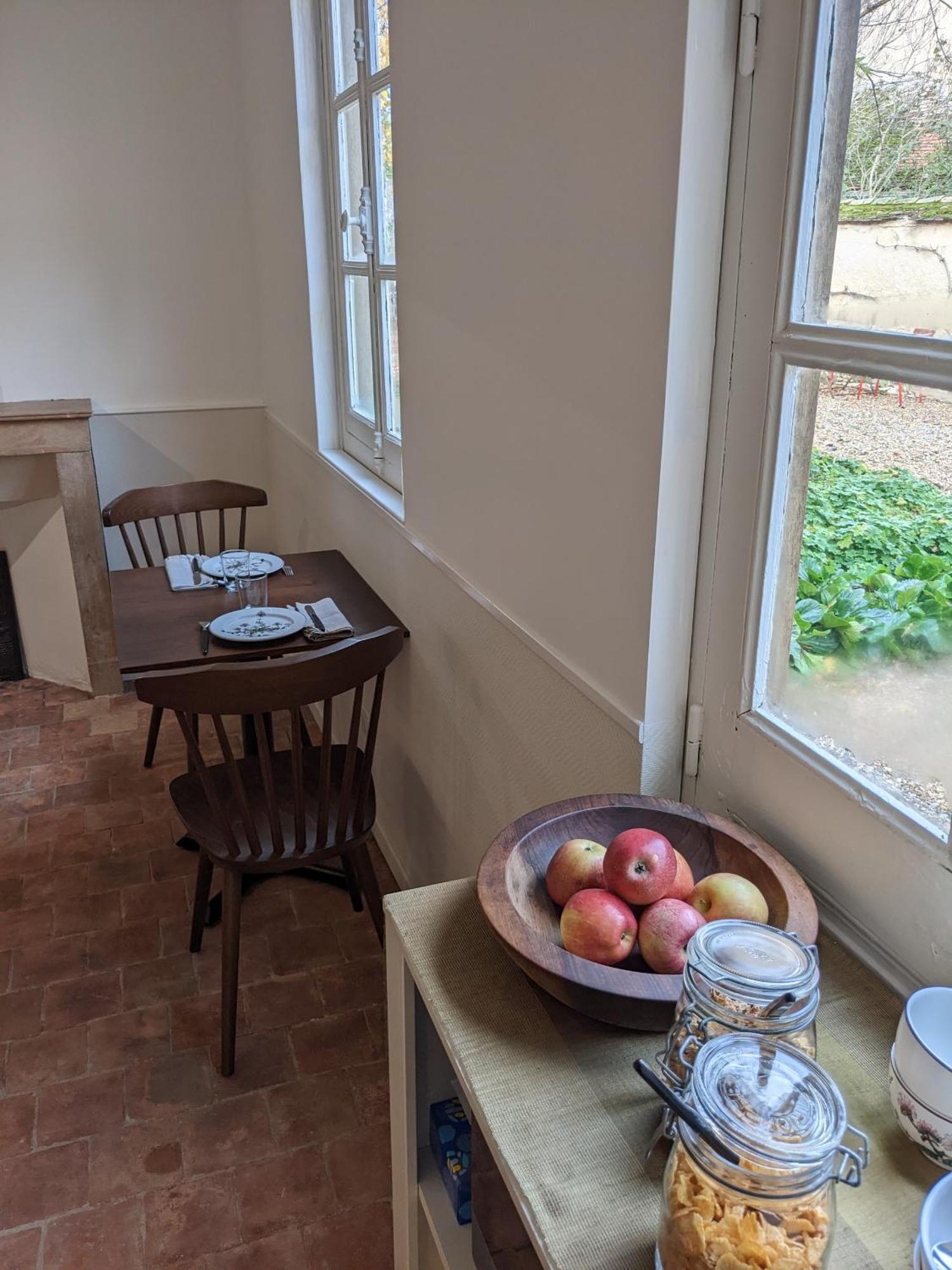 Le 14 Faubourg Bed & Breakfast Beaune  Ngoại thất bức ảnh